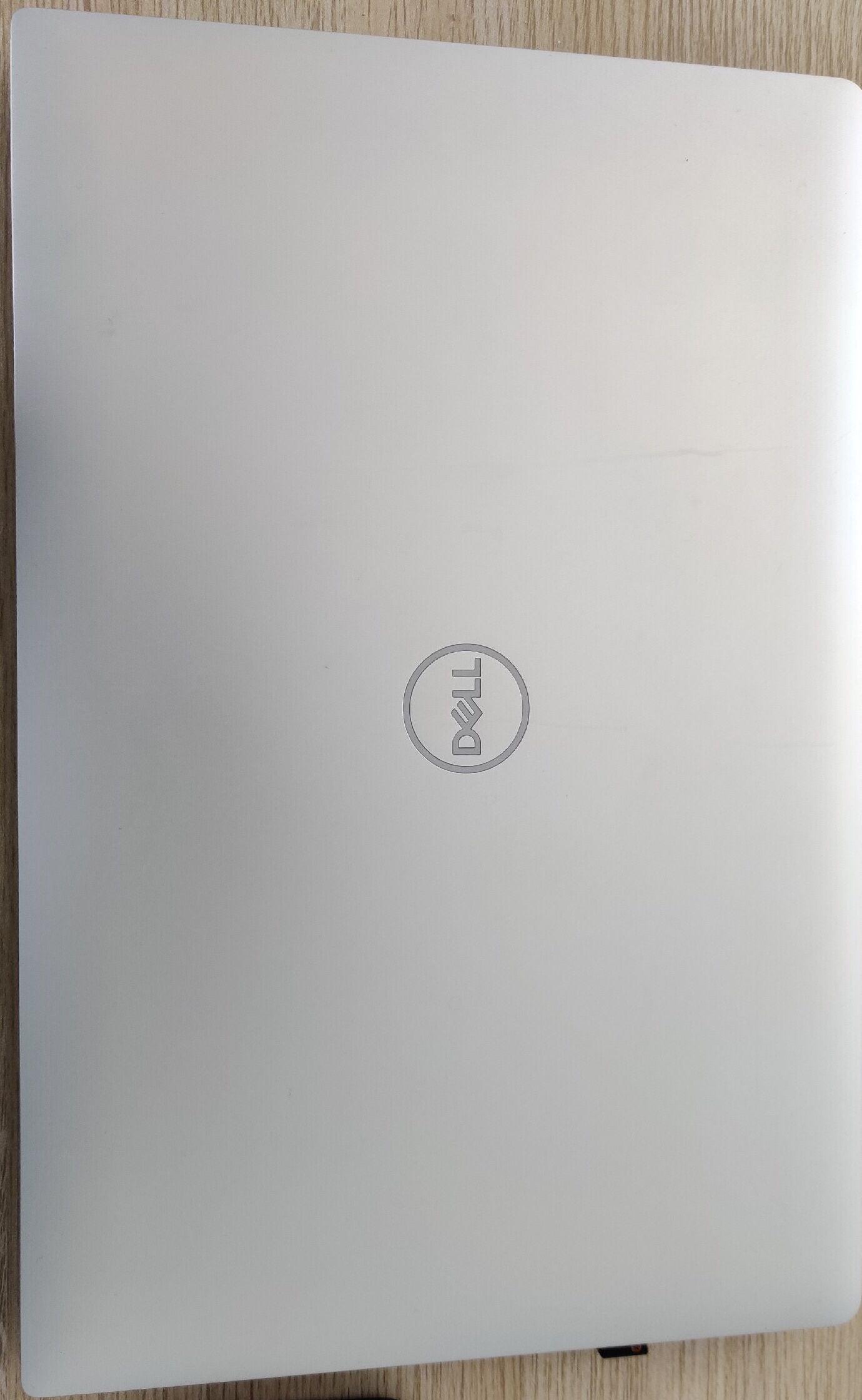 (USED) DELL XPS 9570 I5-8300H 4G 128G-SSD NA UHD 630 15.5inch 1920x1080 Ultrabook 95% - C2 Computer